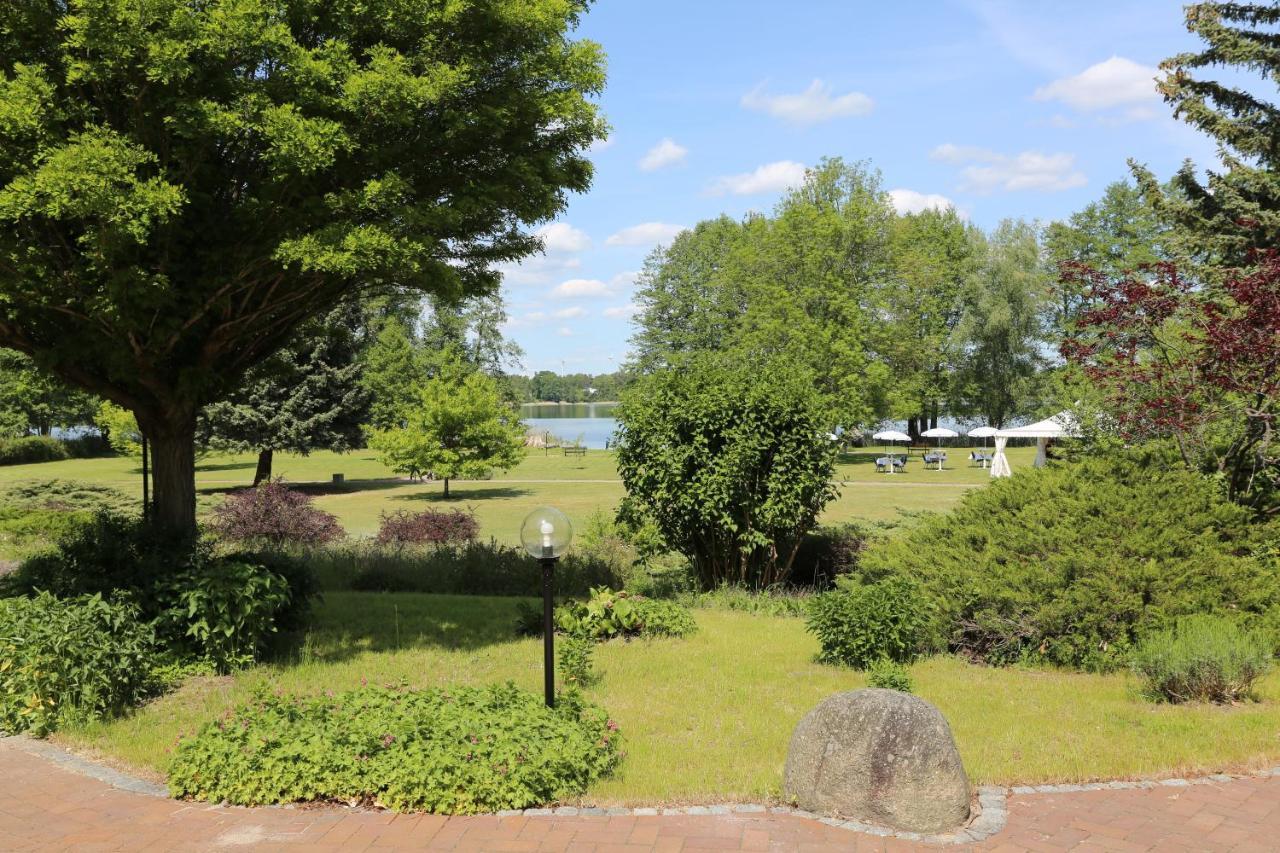 Seepark Hotel Am Wandlitzsee Exterior foto