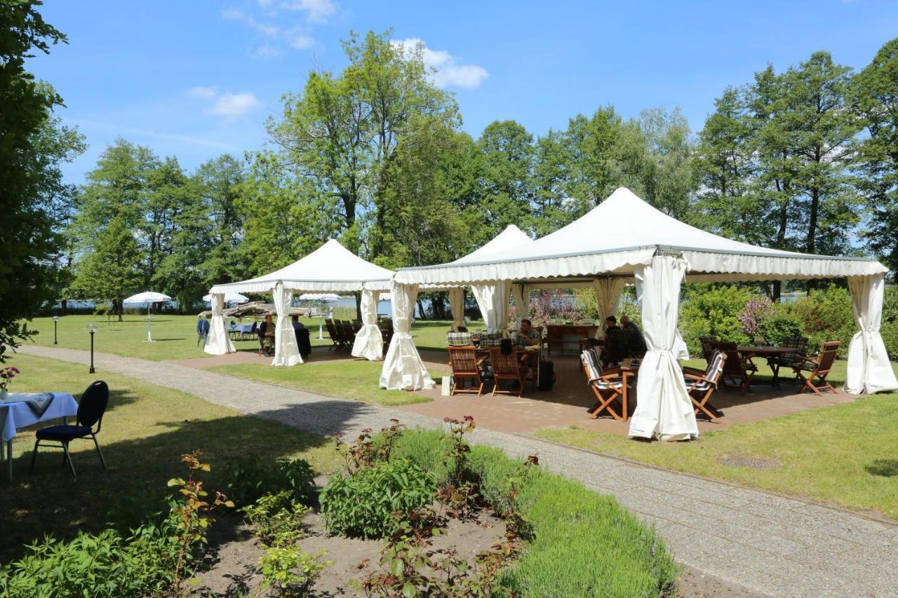 Seepark Hotel Am Wandlitzsee Exterior foto