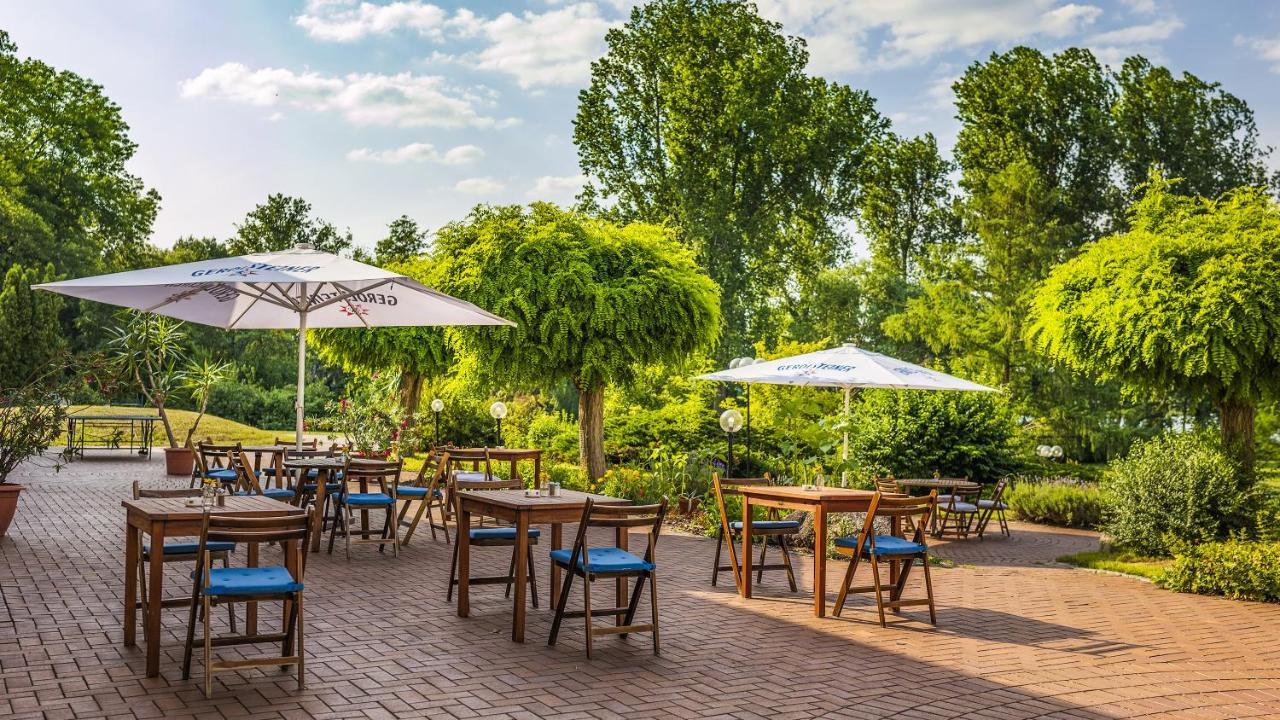 Seepark Hotel Am Wandlitzsee Exterior foto